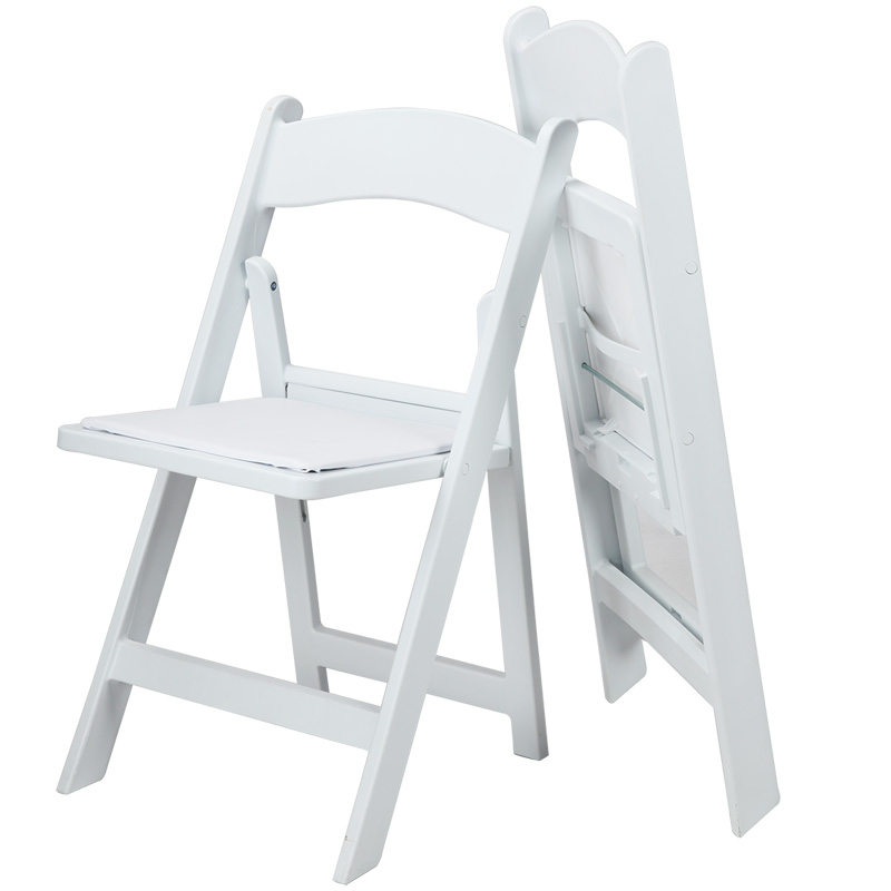 dining room chair and table