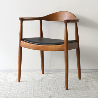 dining room chair and table